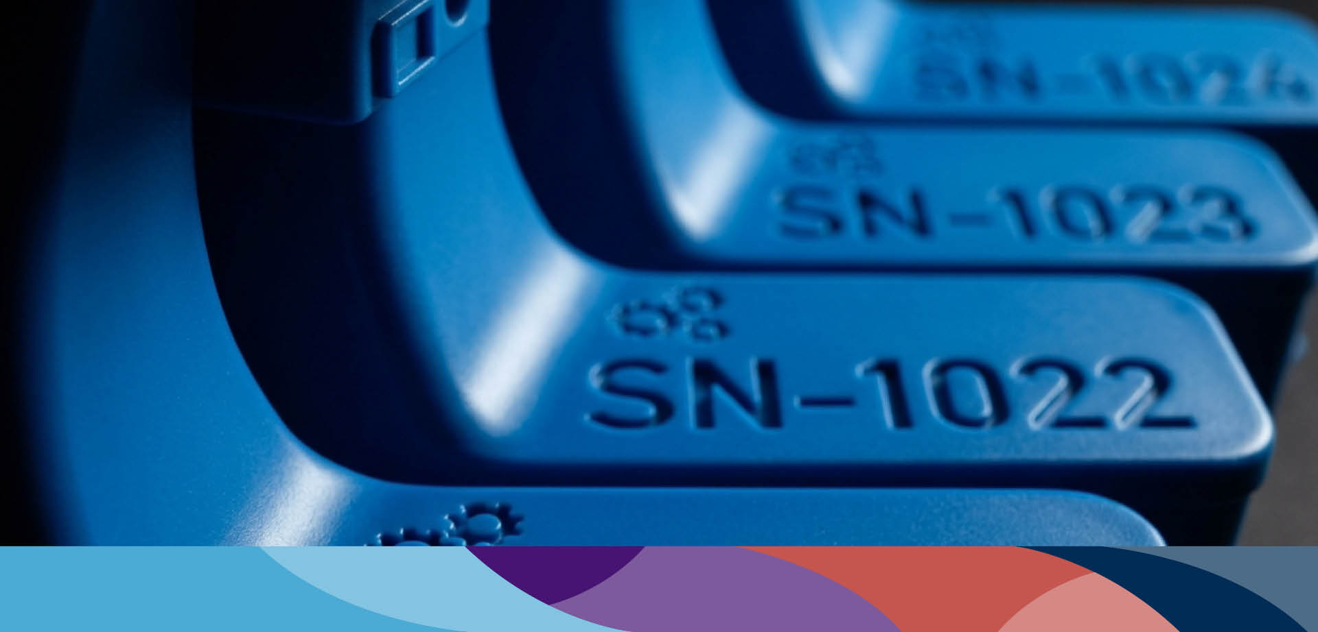 Verzonken serienummer in een SLS 3D-geprint onderdeel, aangebracht tijdens het printen
